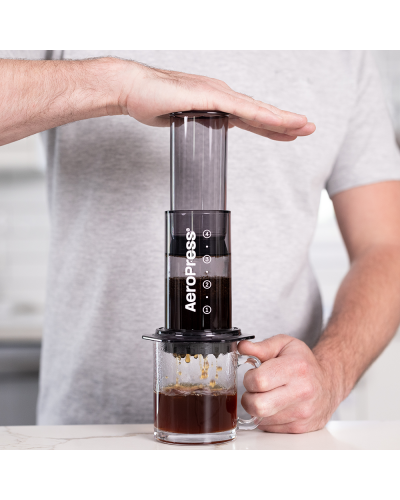Cafetera AeroPress Clear- Negro