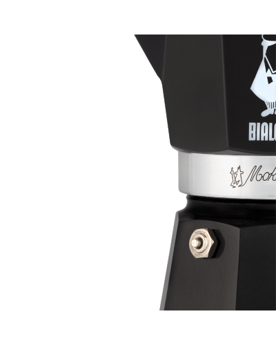Bialetti Moka Express 3 Cups Black close up