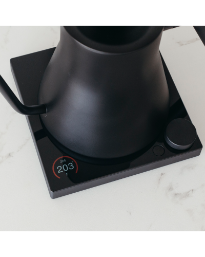 Fellow Hervidor Stagg EKG PRO 0.9L Negro Mate dial de temperatura