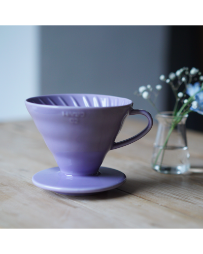 Hario V60 Dripper Cerámica 02- Lila con flores