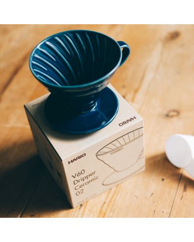 Hario V60 Dripper Cerámica 02- Azul Indigo con Caja