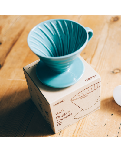 Hario V60 Dripper Cerámica 02-Turquesa caja