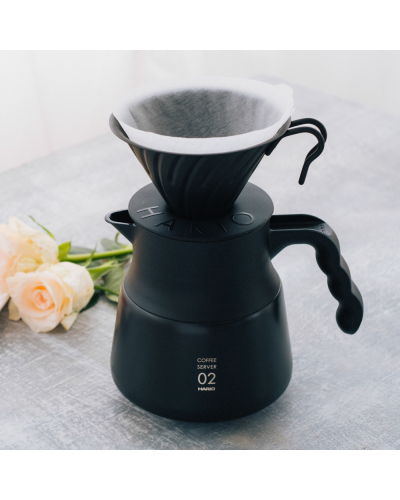 Hario V60 Metal Dripper 02 Black with coffee sever