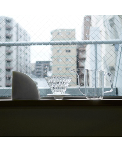 Hario 100th Anniversary Brewing Kit window