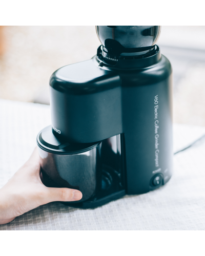 Hario V60 Molinillo Eléctrico Compacto detalle