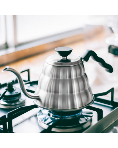 Hario Hervidor V60 Drip Buono 1L lifestyle