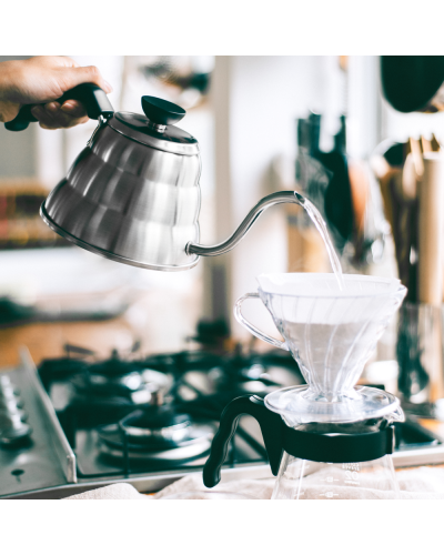 Hario V60 Drip Kettle Buono 1000ml serving