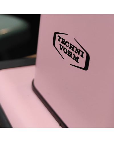 Moccamaster KBG Select Rosa maquina de cerca