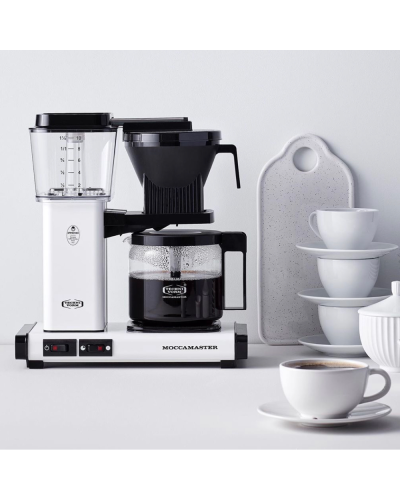 Moccamaster KBG Select Matte White with white background
