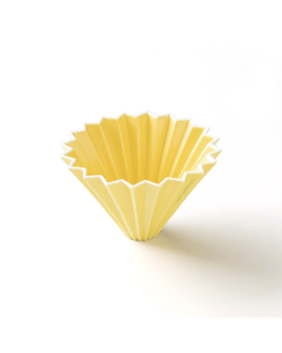 Origami Dripper Cerámica M Amarillo de lado