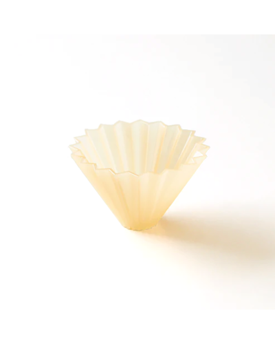 Origami Air Dripper Plástico S Crema Mate de lado