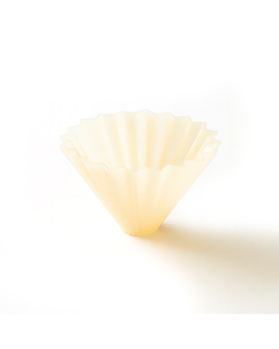 Origami Air Dripper Plástico M Crema Mate de lado