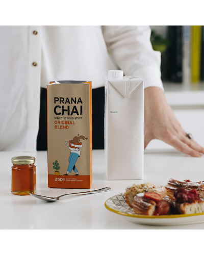 Prana Chai Original Masala Bundle (6 x 250g + 1Kg) lifestyle