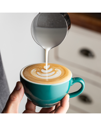 Epic Taza y Plato Espresso 70ml Turquoise latte art