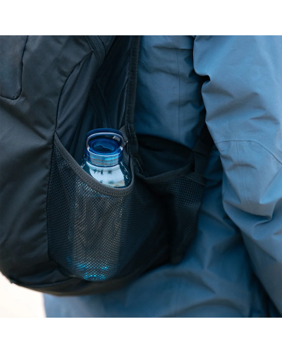 Kinto Water Bottle 500ml Blue pocket