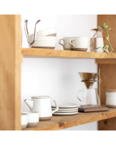 Kinto Ceramic Lab Taza 180ml Blanca estantería