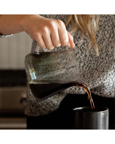 Fellow Mighty Glass Carafe (Small) Smokey Grey lifestyle