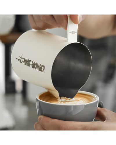 MHW3Bomber Milk Pitcher 5.0 Off White 400ml with Latte Art