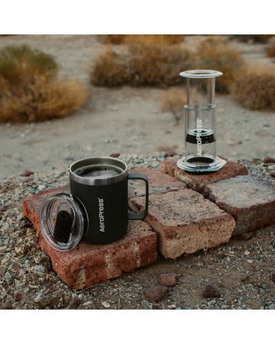 AeroPress Vaso Térmico Negro al aire libre