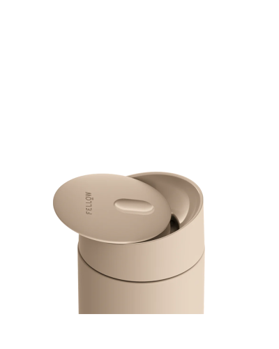Fellow Carter Slide Mug 12oz Sand Dune slide lid