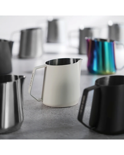 MHW3Bomber Jarras de leche varias