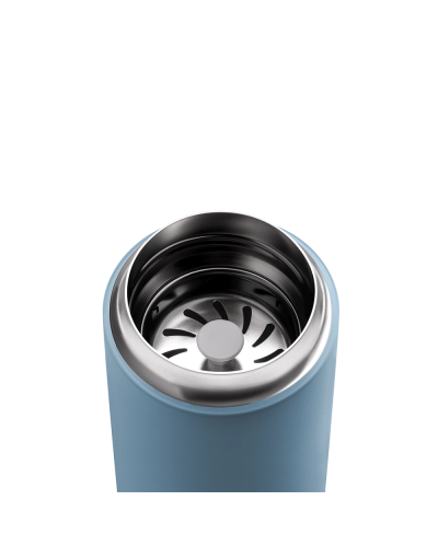 Fellow Carter Move splash-resistant lid