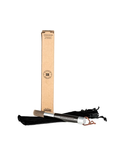 Studio Barista Cepillo de Limpieza Sándalo limpiando portafiltro